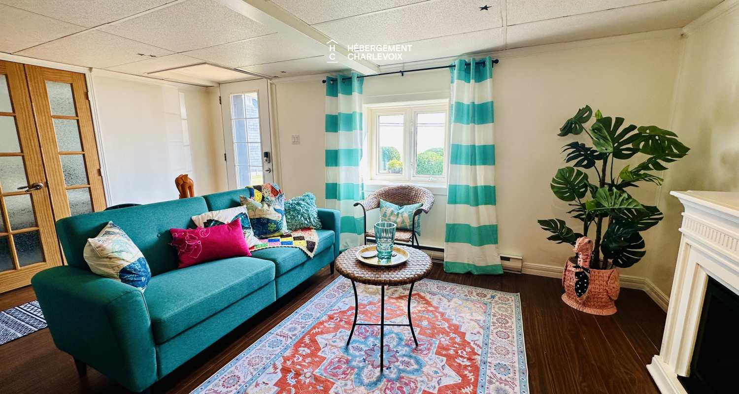 MIG-316 - A few minutes walk from the St. Lawrence River.